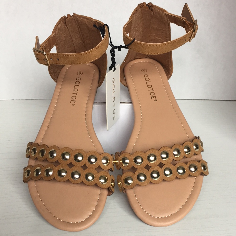 Goldtoe Cognac Strappy Sandal w/Gold Studs